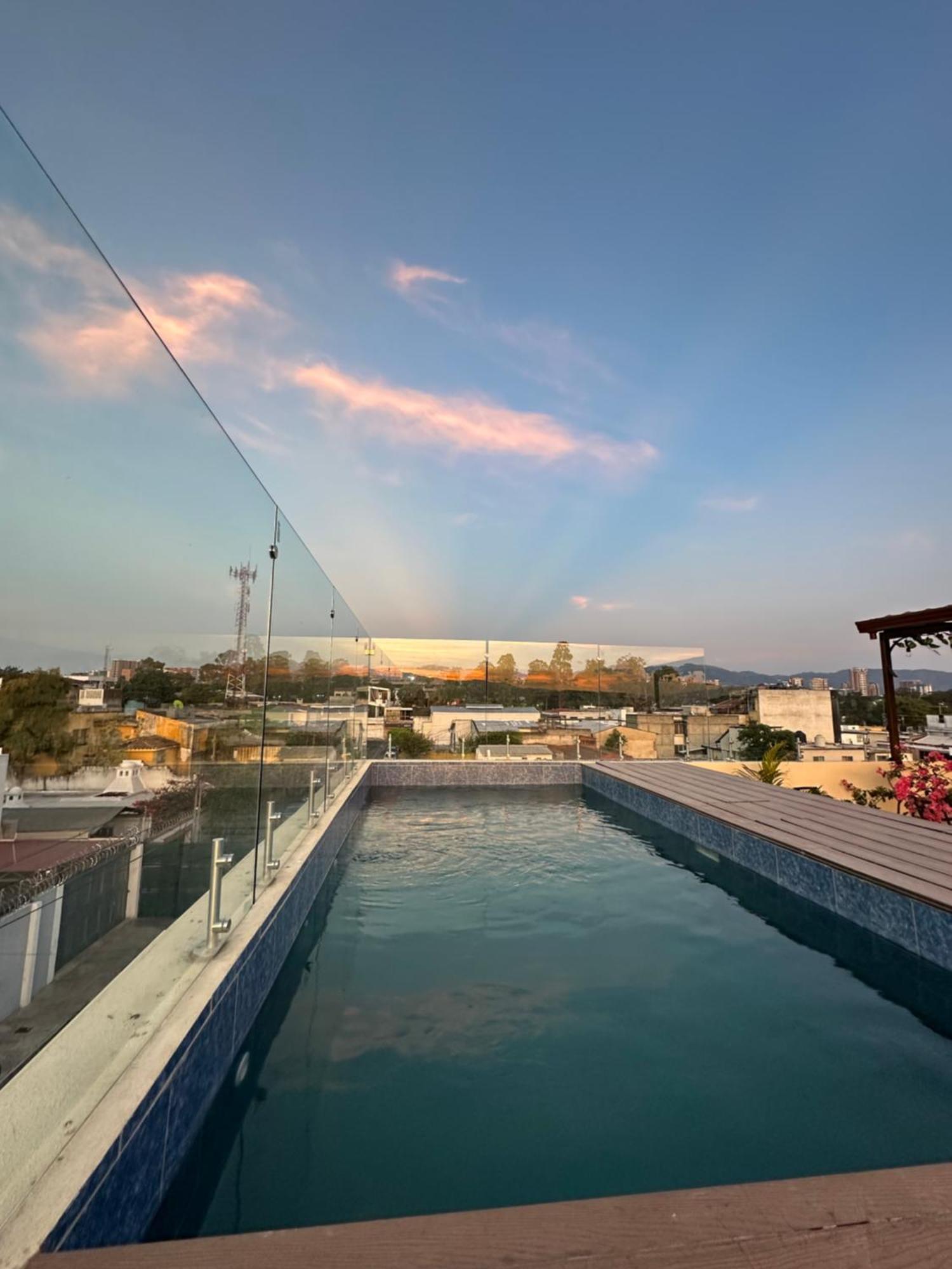 Hotel Sky Garden Gwatemala Zewnętrze zdjęcie